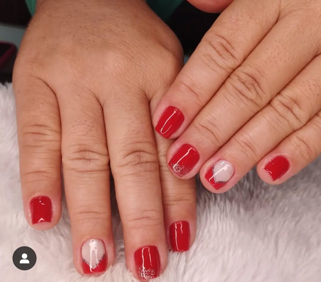 Unhas naturais descansando