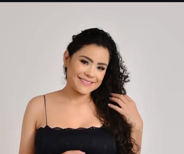 Paloma Campos — nail artist